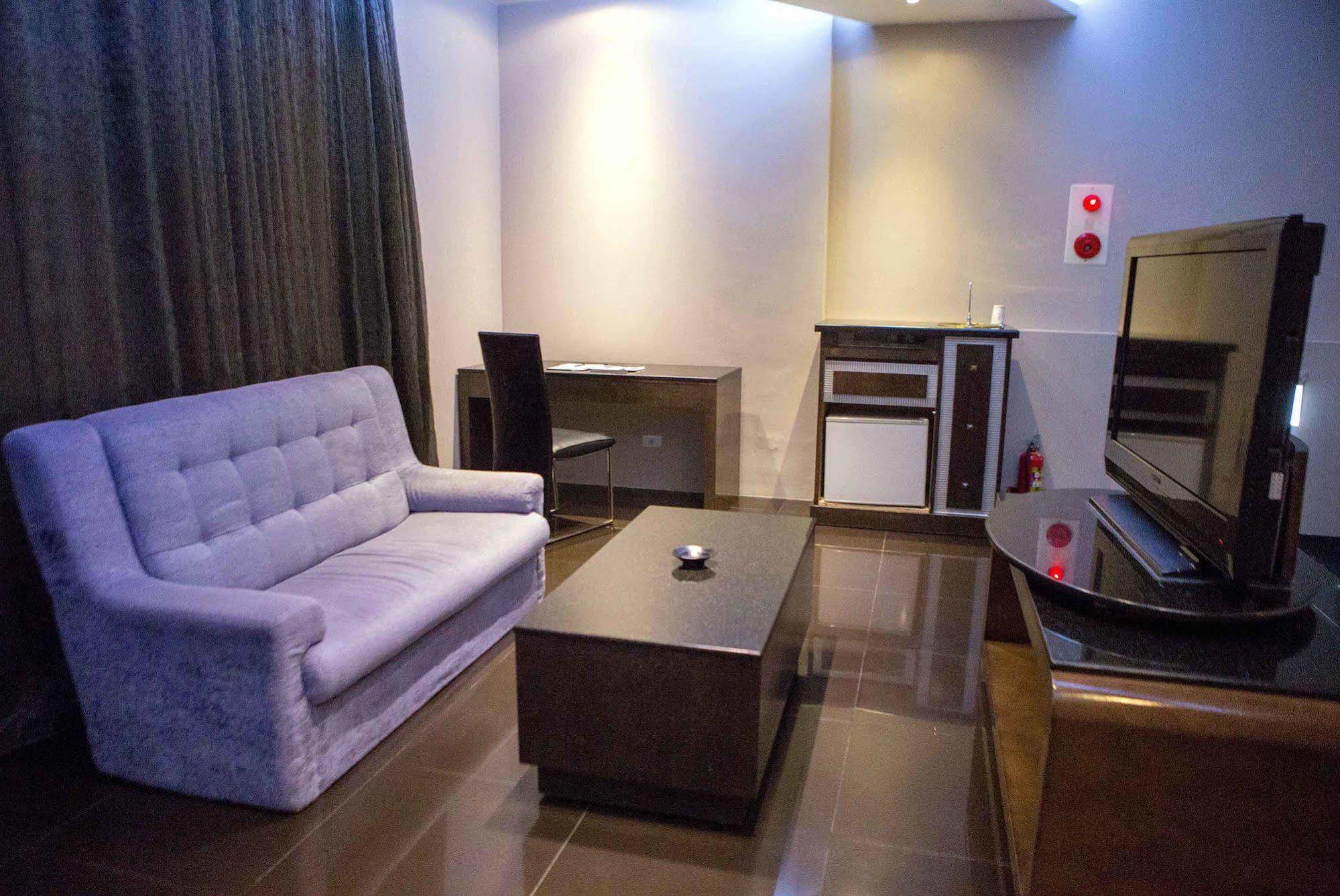 ז'ושאן All-Ur Boutique Motel-Jhu Shan Branch מראה חיצוני תמונה