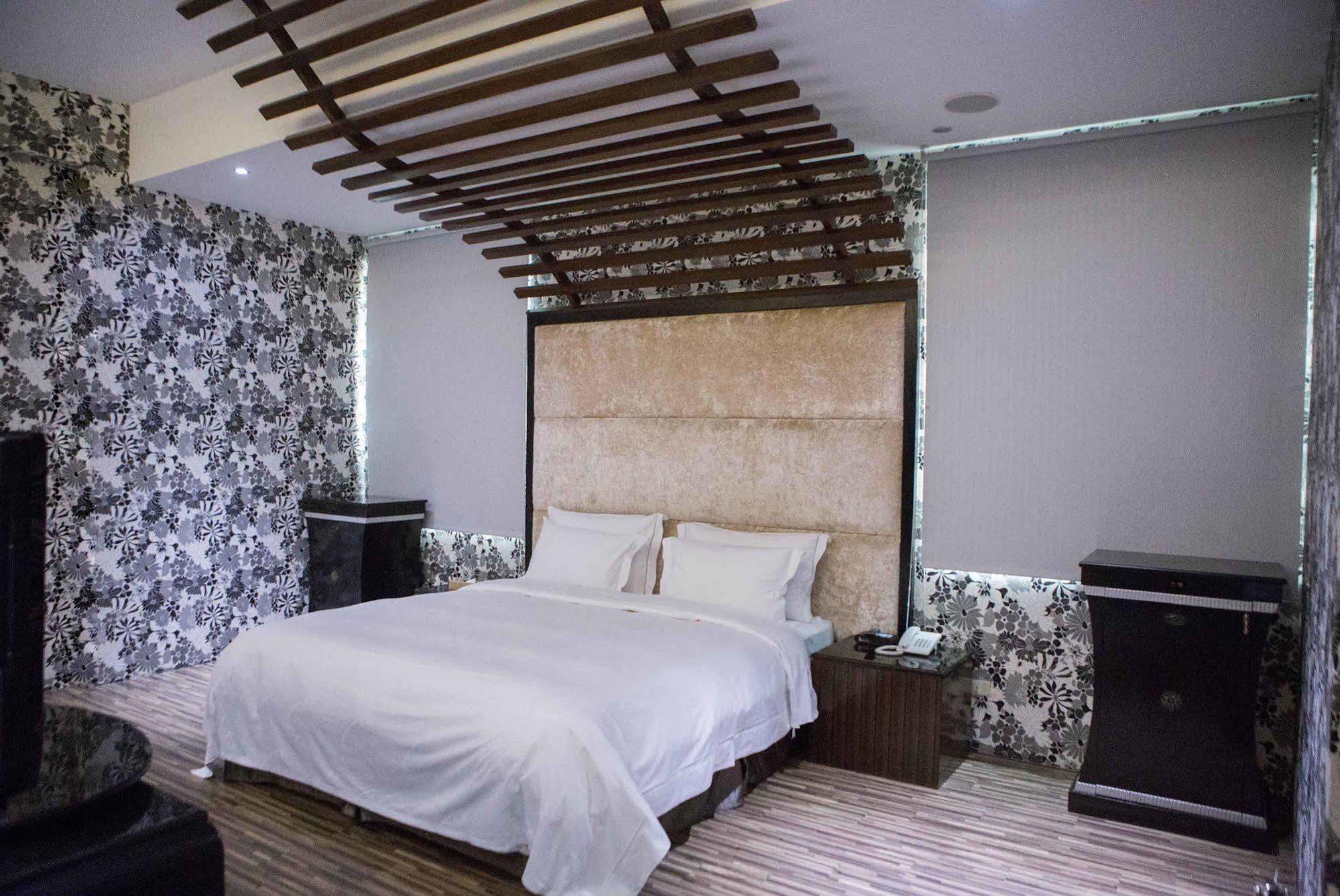 ז'ושאן All-Ur Boutique Motel-Jhu Shan Branch מראה חיצוני תמונה